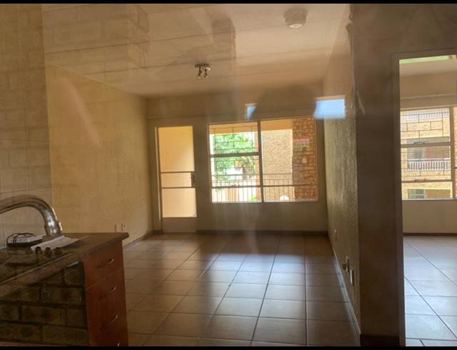 2 BEDROOM PROPERTY TO RENT IN VANDERBIJLPARK SE 2